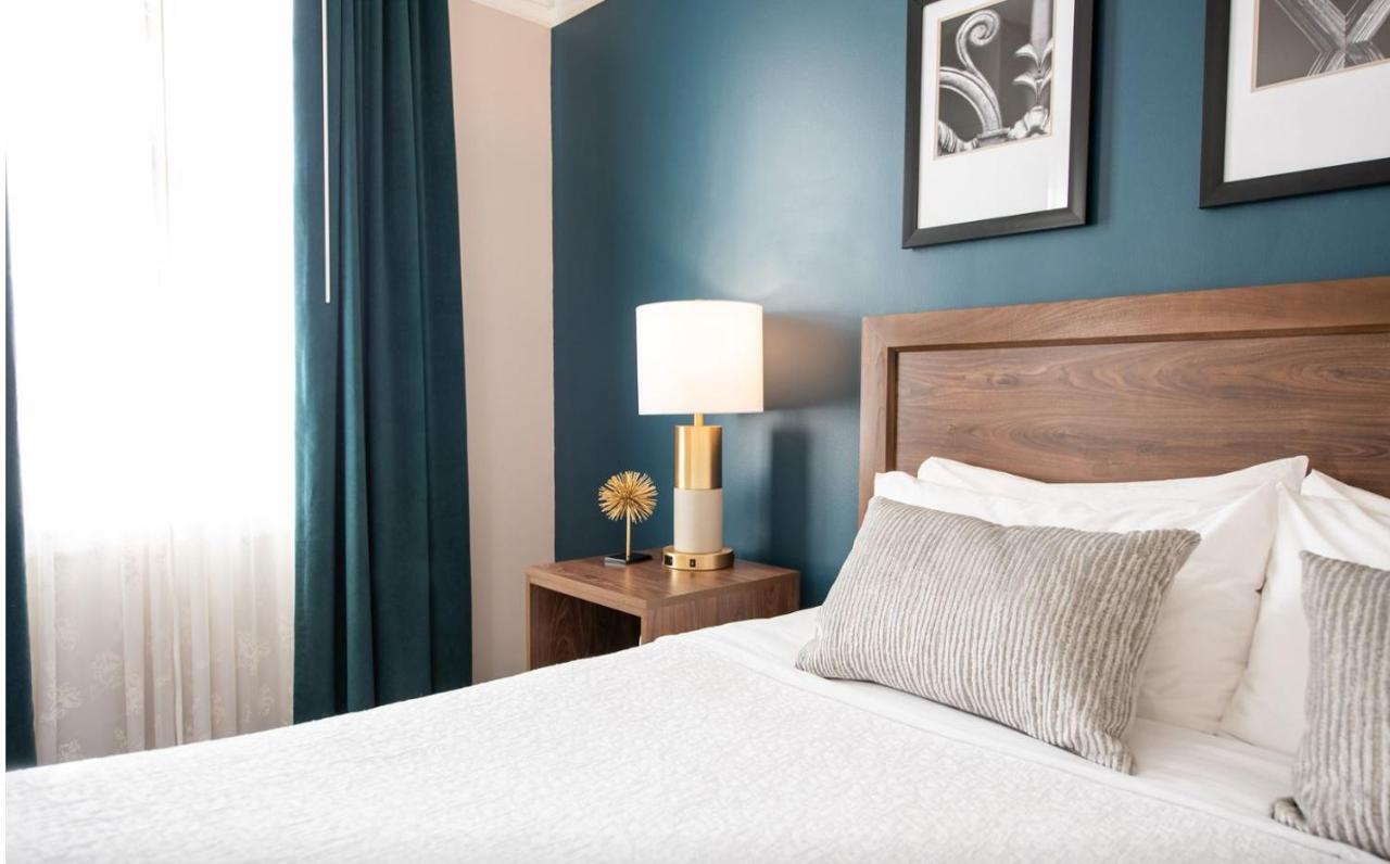 Magnolia Hotel אומהה מראה חיצוני תמונה